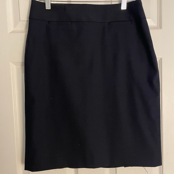 Banana Republic Pencil Skirt - Picture 1 of 4